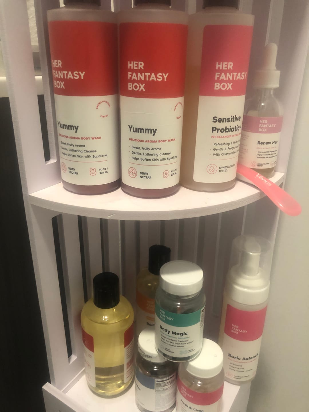 Customer photo review of Body Splash - Skin Smoothing Body Oil  (Pineapple Creme)