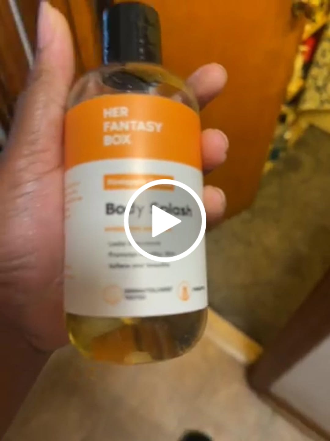 Customer photo review of Body Splash - Skin Smoothing Body Oil  (Pineapple Creme)