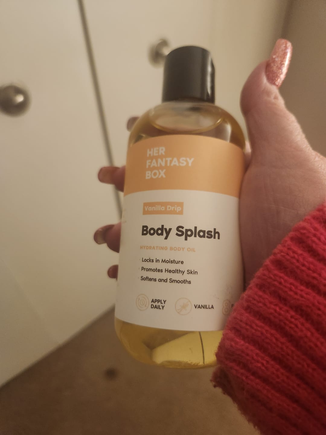 Customer photo review of Body Splash - Skin Smoothing Body Oil (Vanilla Drip)