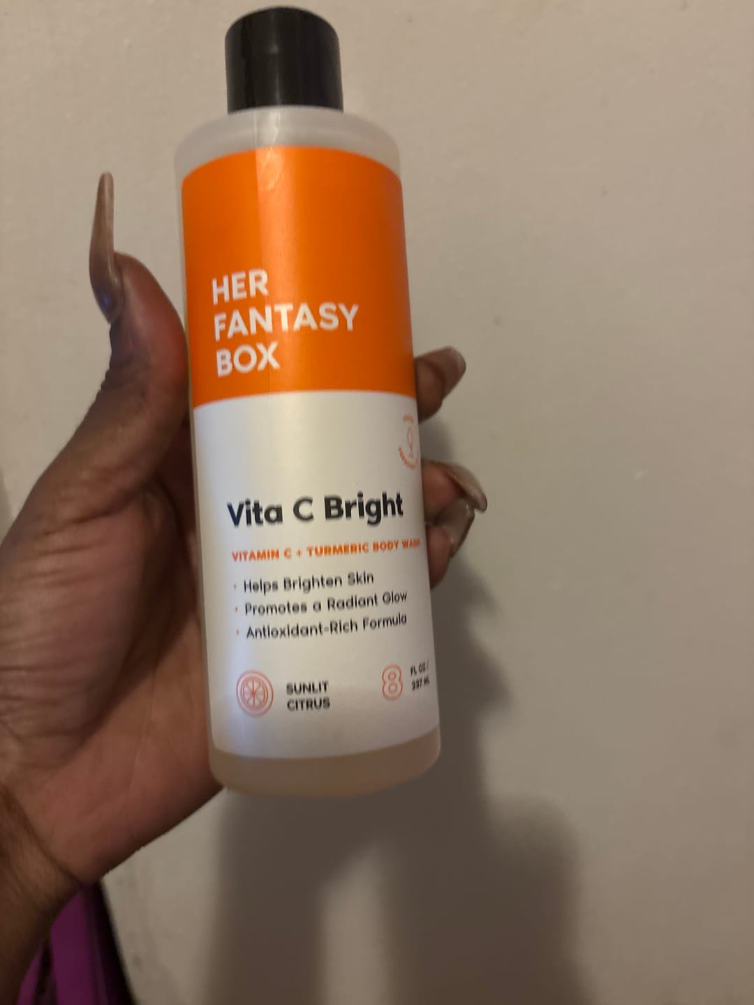 Customer photo review of Vita C Bright - Turmeric Body Wash