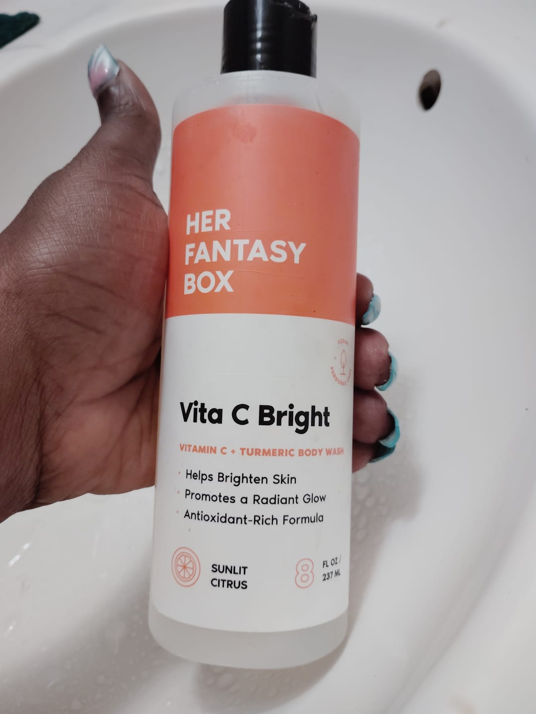 Customer photo review of Vita C Bright - Turmeric Body Wash